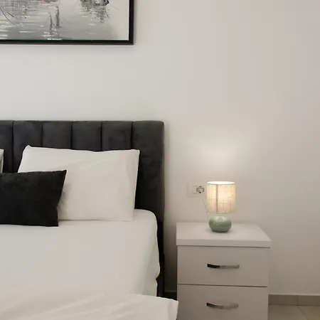 Serenity - Center Apartment *