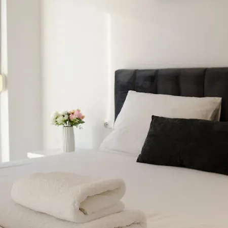 Serenity - Center Apartment *