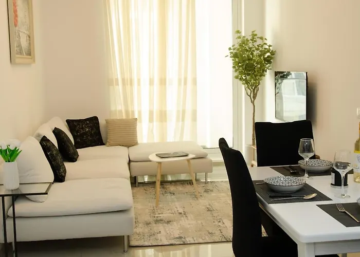 Apartament Serenity - Center Tirana